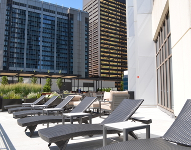 512 N Mcclurg Court - Photo Thumbnail 25