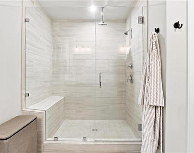 1340 Stanley Park Drive - Photo Thumbnail 22