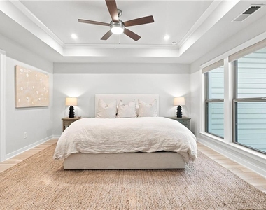 1340 Stanley Park Drive - Photo Thumbnail 19