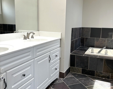 1667 Hinterlong Lane - Photo Thumbnail 11