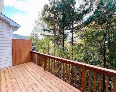 4668 Creekside Villas Way Se - Photo Thumbnail 11