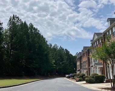 4668 Creekside Villas Way Se - Photo Thumbnail 1