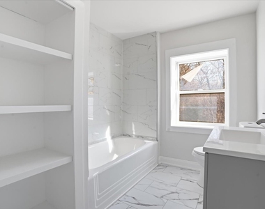 297 E Lakeview Avenue - Photo Thumbnail 44