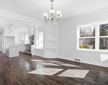 297 E Lakeview Avenue - Photo Thumbnail 16