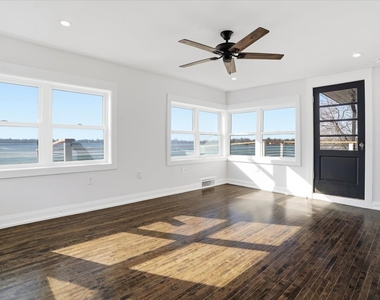 297 E Lakeview Avenue - Photo Thumbnail 33