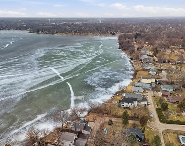 297 E Lakeview Avenue - Photo Thumbnail 57