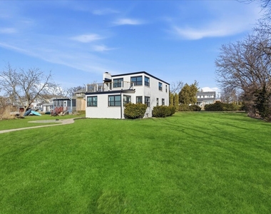 297 E Lakeview Avenue - Photo Thumbnail 49