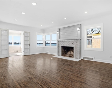 297 E Lakeview Avenue - Photo Thumbnail 21
