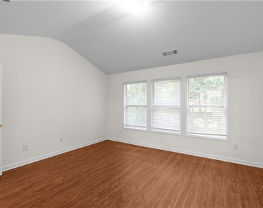 3127 Wyesham Circle - Photo Thumbnail 29