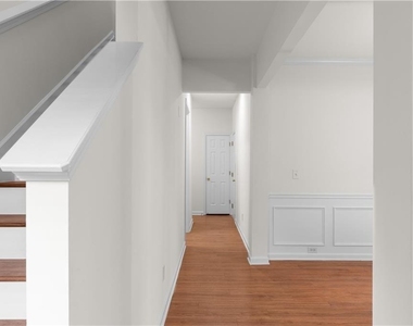3127 Wyesham Circle - Photo Thumbnail 20