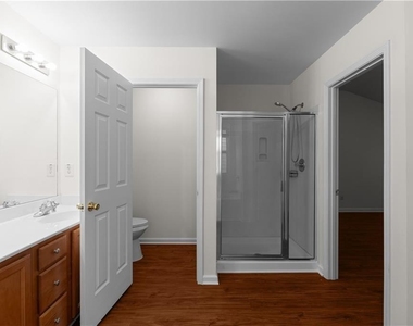 3127 Wyesham Circle - Photo Thumbnail 34