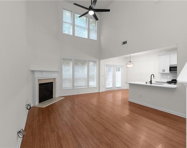 3127 Wyesham Circle - Photo Thumbnail 10