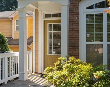 3127 Wyesham Circle - Photo Thumbnail 3