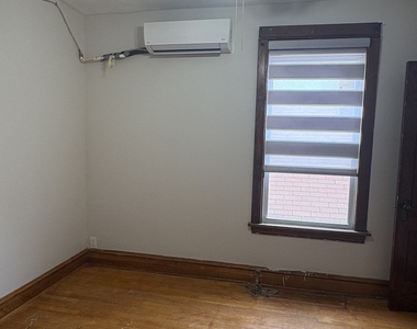 4418 W Deming Place - Photo Thumbnail 5