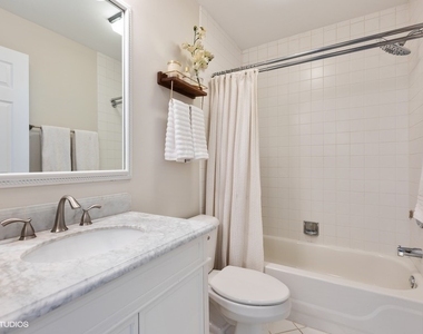 1350 W Fullerton Avenue - Photo Thumbnail 17