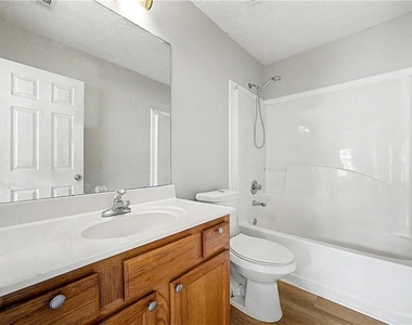 1212 Penhurst Way - Photo Thumbnail 18
