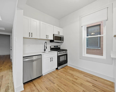 1514 W Fry Street - Photo Thumbnail 8