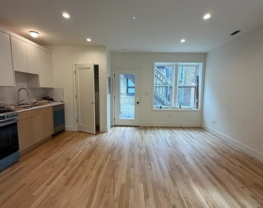 1751 W Superior Street - Photo Thumbnail 1