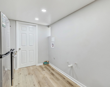 1644 N 73rd Court - Photo Thumbnail 31