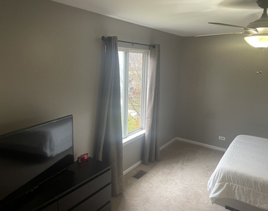 1235 Whispering Hills Drive - Photo Thumbnail 3