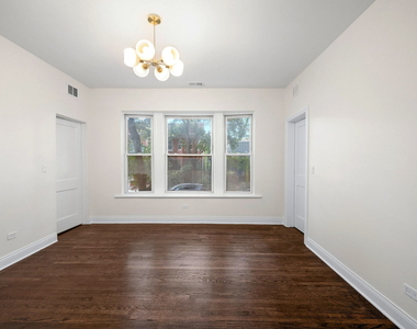 1338 W Hollywood Avenue - Photo Thumbnail 4