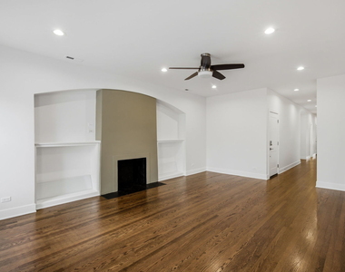 6914 N Sheridan Road - Photo Thumbnail 3