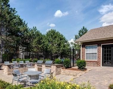 68 Sterling Circle - Photo Thumbnail 4