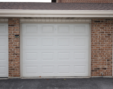 16749 Paxton Avenue - Photo Thumbnail 30