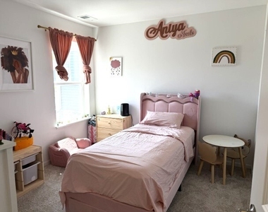 341 Red Oak Circle - Photo Thumbnail 15