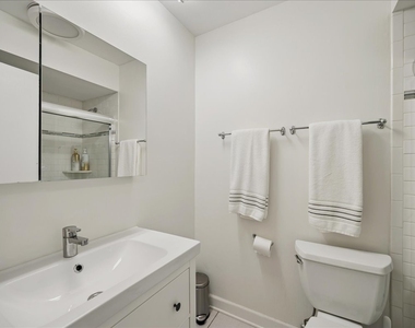1862 Old Willow Road - Photo Thumbnail 8