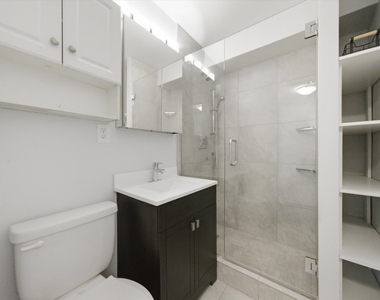 3950 N Lake Shore Drive - Photo Thumbnail 15