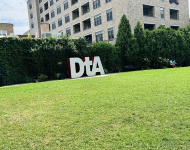 10 S Dunton Avenue - Photo Thumbnail 24