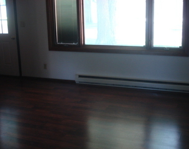 408 22nd Avenue W - Photo Thumbnail 7