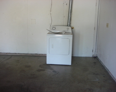 408 22nd Avenue W - Photo Thumbnail 15