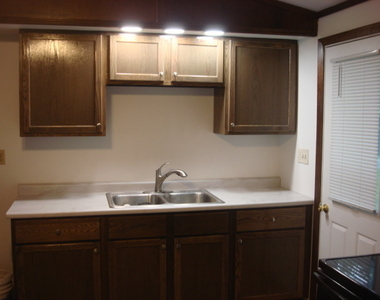 408 22nd Avenue W - Photo Thumbnail 4
