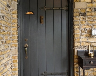 404 Laurel Avenue - Photo Thumbnail 5