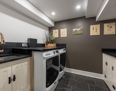 404 Laurel Avenue - Photo Thumbnail 34