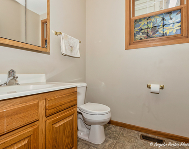 5850 Fieldstone Trail - Photo Thumbnail 10