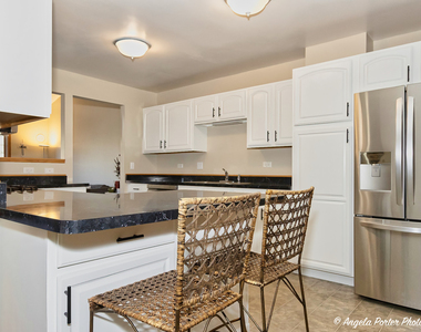 5850 Fieldstone Trail - Photo Thumbnail 8