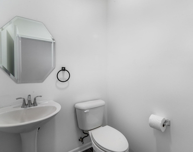 1024 Moraine Drive - Photo Thumbnail 13
