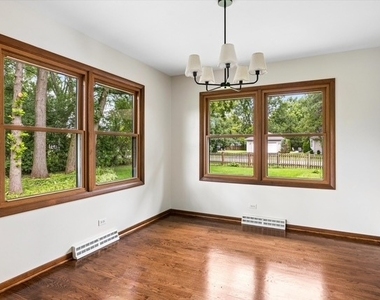 110 Birch Avenue - Photo Thumbnail 8