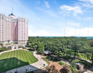 5455 N Sheridan Road - Photo Thumbnail 12