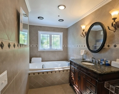204 N Waukegan Road - Photo Thumbnail 17