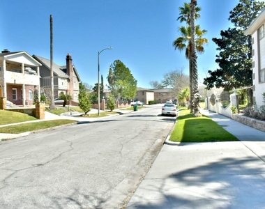 2524 Binz Street - Photo Thumbnail 11