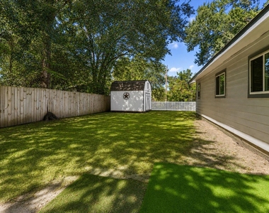 909 Stewart Street - Photo Thumbnail 27