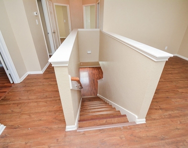 15426 Lynford Crest Drive - Photo Thumbnail 24