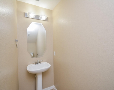 15426 Lynford Crest Drive - Photo Thumbnail 29