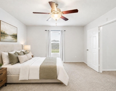 6910 Clover Walk Lane - Photo Thumbnail 5