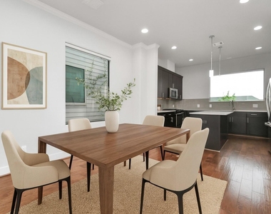 507 Gregg Street - Photo Thumbnail 8