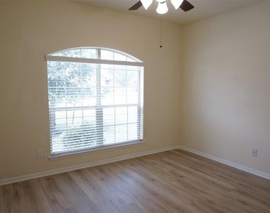 2622 Whitetip Court - Photo Thumbnail 21
